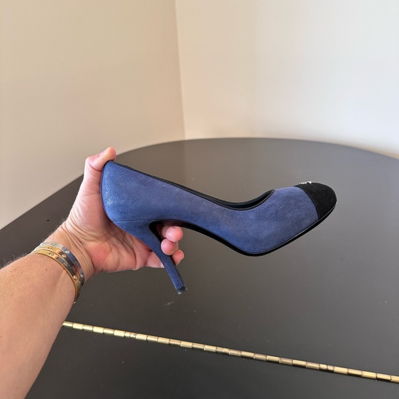 Chanel Authentic Vintage Retro LUXURY CLASSIC RARE Dark Blue Suede Pumps/Shoes - Picture 8 of 17